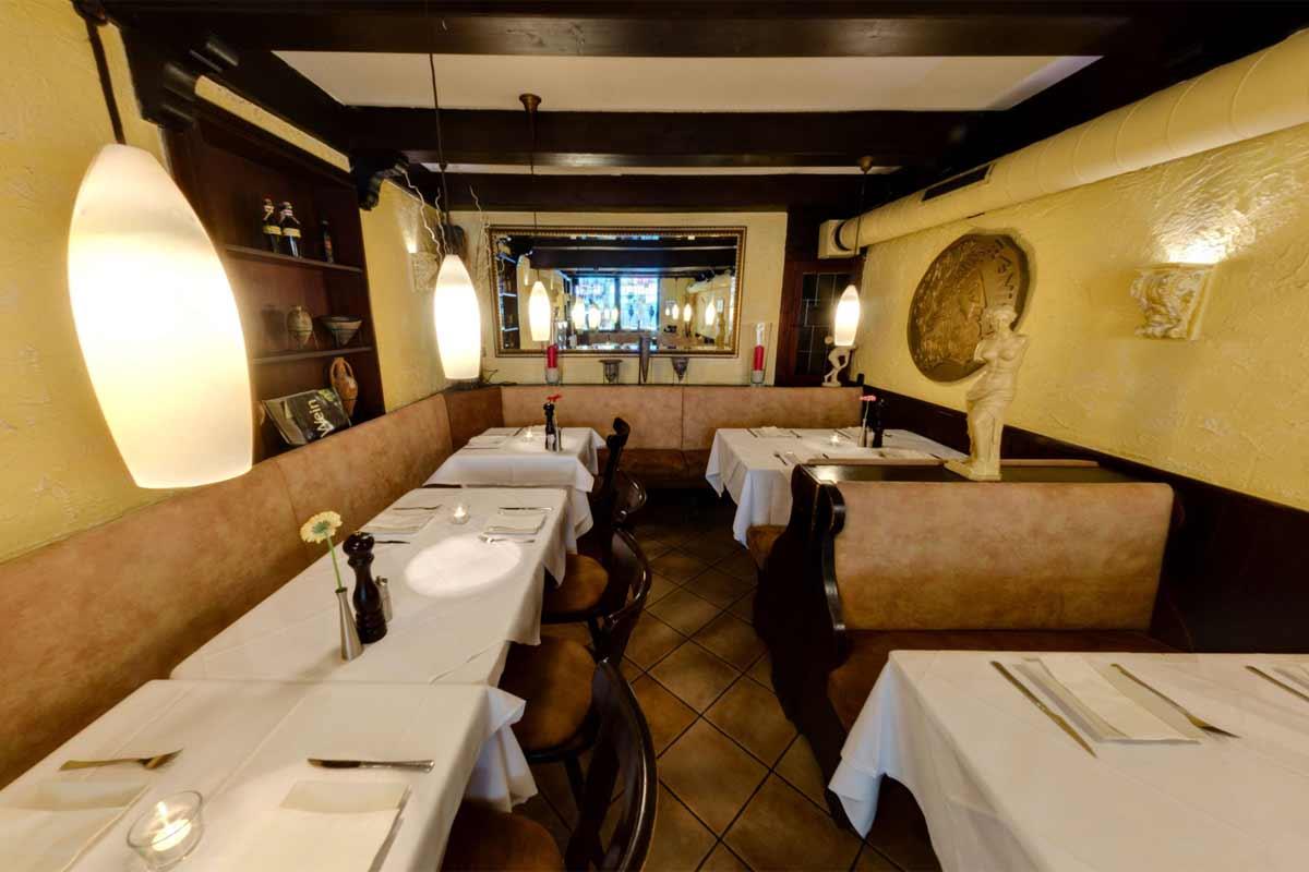 Restaurant2